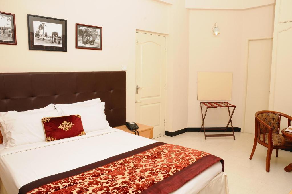 Executive Comfort Alwarpet Chennai Dış mekan fotoğraf